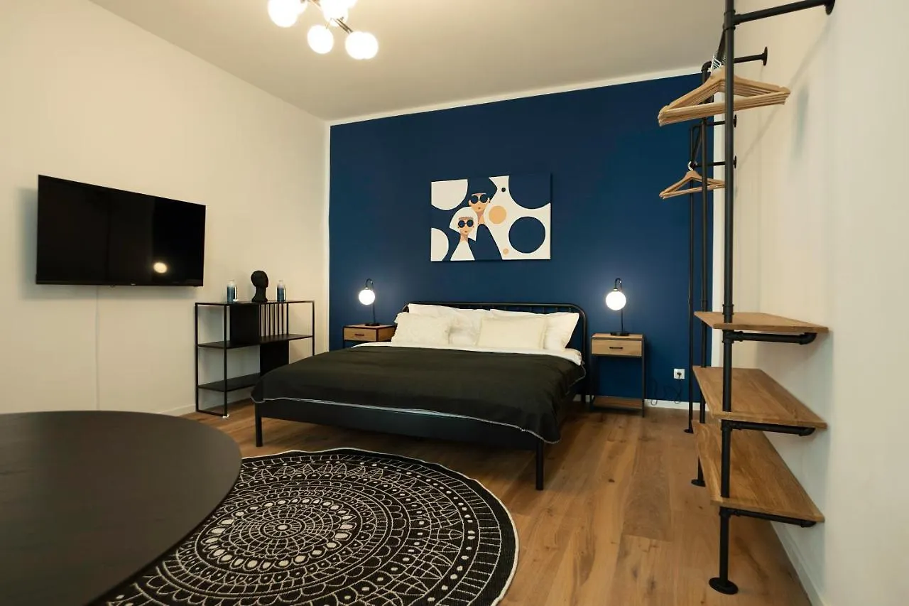 Modern Apartment With A Balcony Near Belvedere فيينا